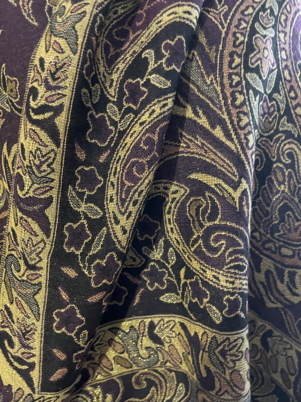 Paisley Jacquard Shawl Scarf in Plum and Gold - Picture 3 of 7